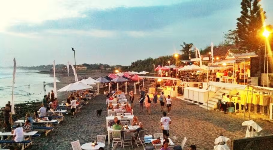 Echo Beach Echo Beach in Bali Echo Beach Echo Beach in Bali